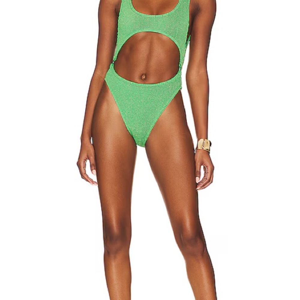 Good American green always fits monokini size 00/0 excellent condition.